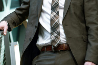 Faut-il miser sur l'externalisation de la direction commerciale en 2026 ?